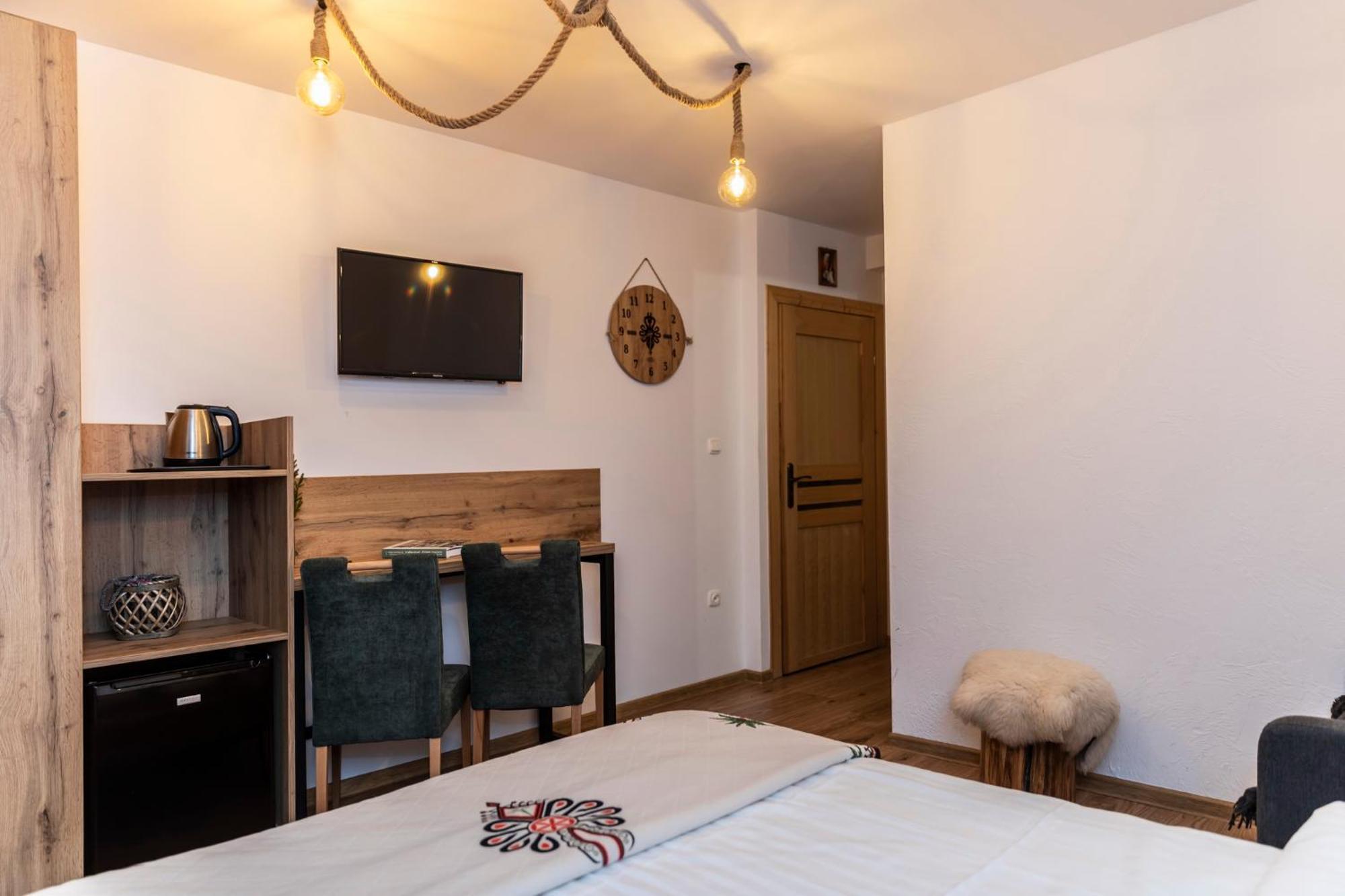 Willa Chwost Pokoje & Apartamenty W Bialym Dunajcu W Poblizu Zakopanego I Term Bialy Dunajec Ruang foto